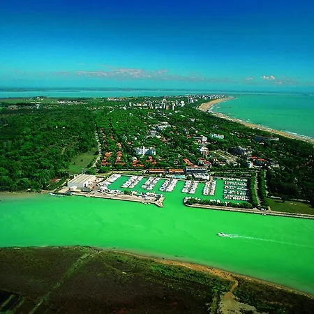 Lignano Close To The Apartment