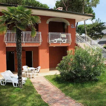 Lignano Close To The アパート